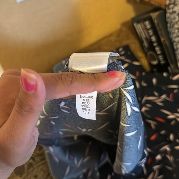 Banana Republic Navy Patterned Midi Dress Size 8 - Picture 9 of 9